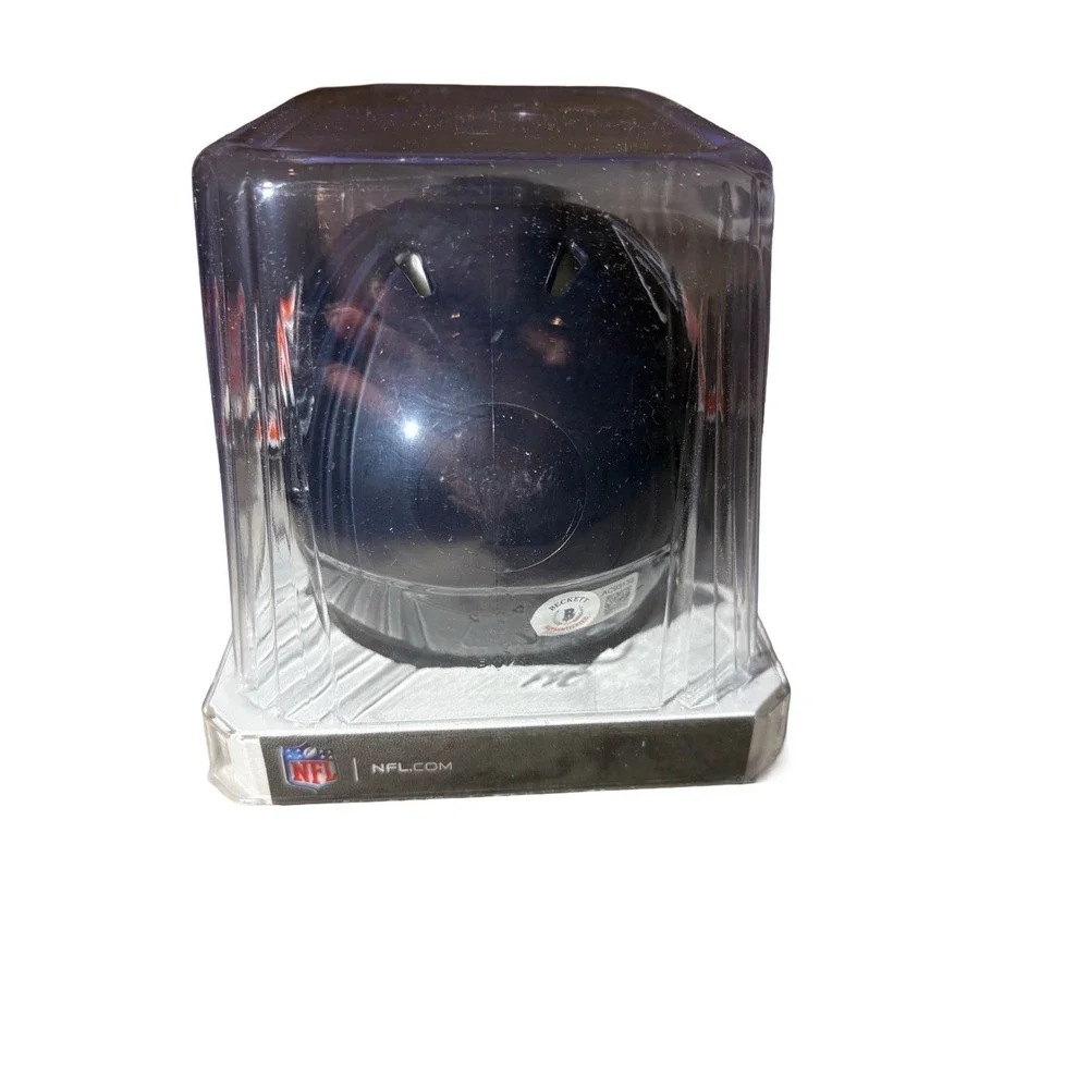 Roschon Johnson Riddell Autographed Bears‎ Mini Helmet Becket Certified